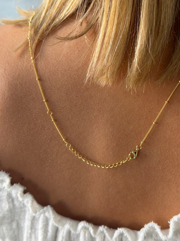 THE FLORAL LOCKET