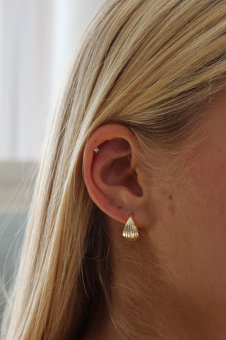 THE ALEX EARRING