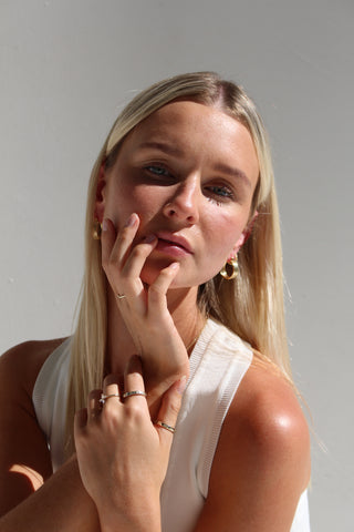 THE ALANA HOOP