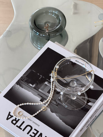 THE FRESHWATER PEARL NECKLACE