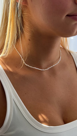 THE FRESHWATER PEARL NECKLACE