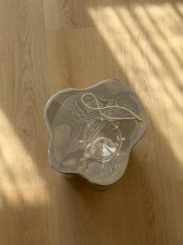 THE FRESHWATER PEARL NECKLACE