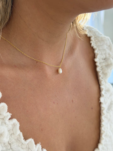THE BELLE NECKLACE SILVER