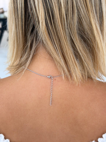 THE AILI NECKLACE