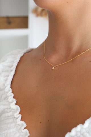 X NECKLACE